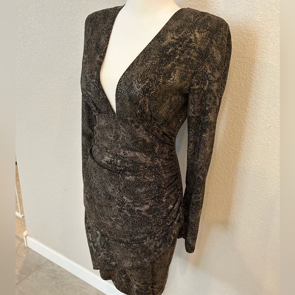 New Alice and Olivia dress - Picture 9 of 11